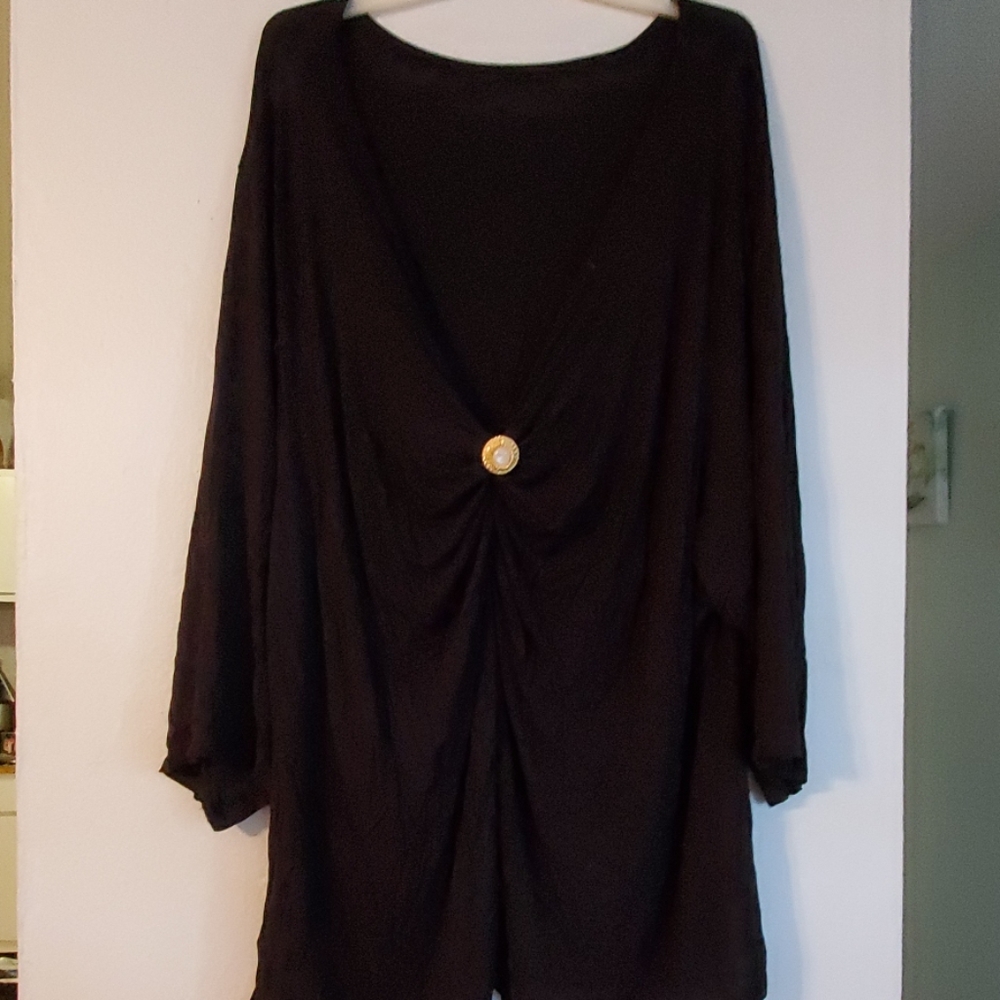 Black top with gold detail